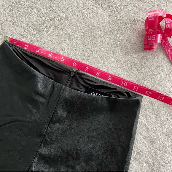 Kittenish ultra high rise faux leather stretch legging - Picture 8 of 10